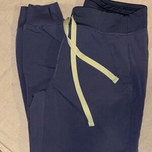 Figs Zamora petite joggers Space Navy